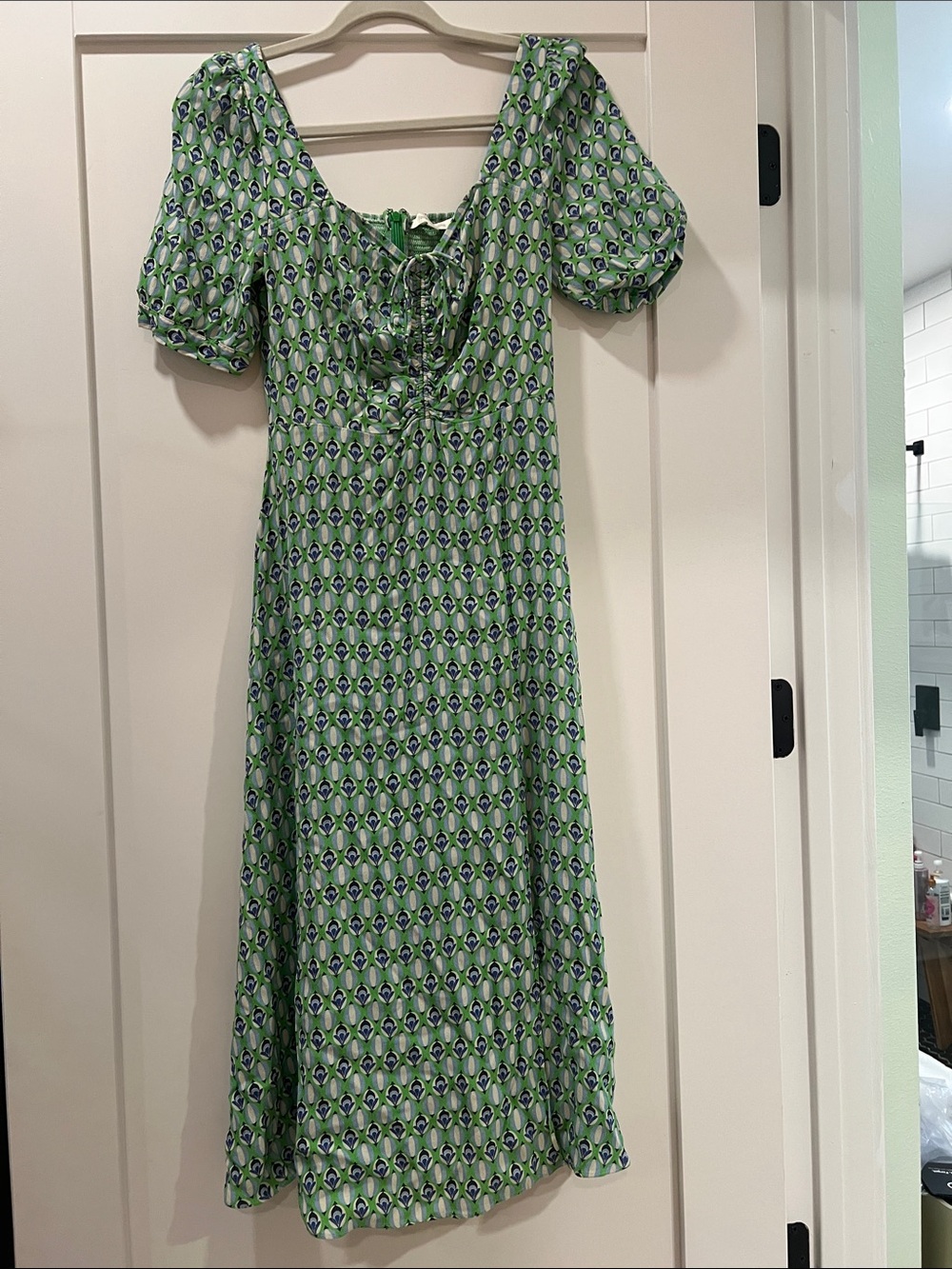 Favorite Daughter Green Printed Puff-Sleeve Midi Dress